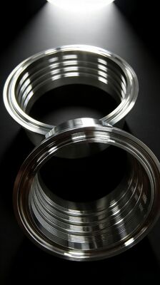 Σύνδεσμος Υγιεινής Σπείρωμα από Ανοξείδωτο Χάλυβα με Υλικό Τροφίμων 304/316L, Φινίρισμα Επιφάνειας Ra ≤ 0.8μm και Συμμόρφωση με DIN 11851